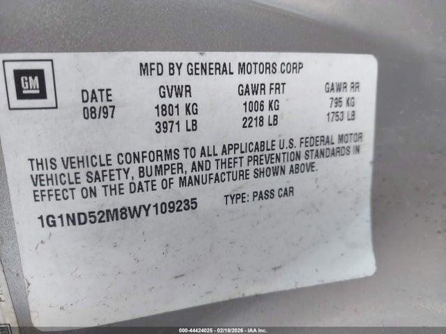 1998 CHEVROLET MALIBU 1G1ND52M8WY109235 Photo 8