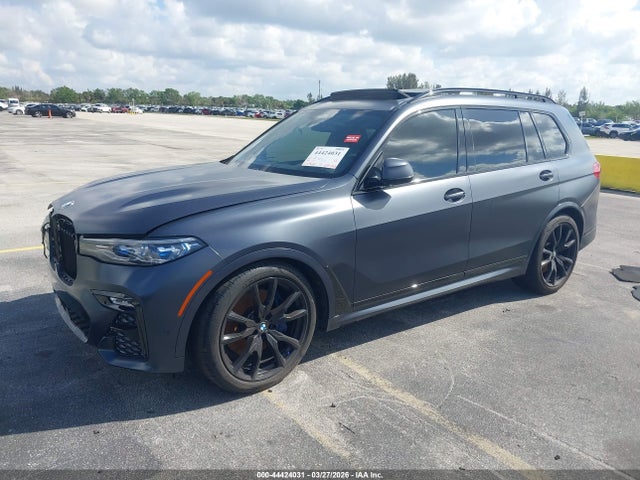 2021 Bmw X7 M50i მანქანა იყიდება აუქციონზე, vin: 5UXCX6C04M9E90131, აუქციონის ნომერი: 44424031