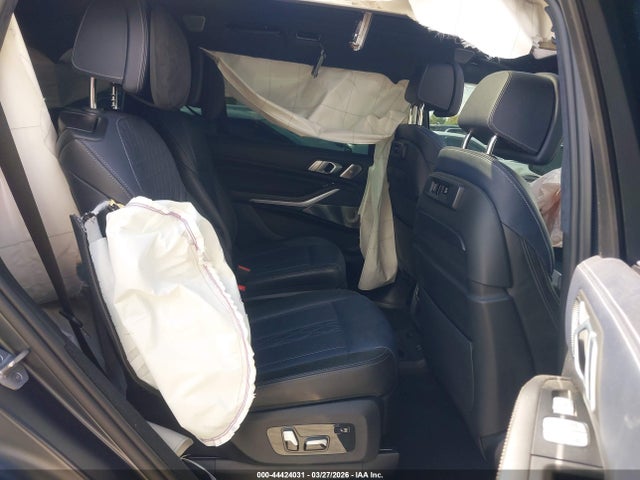 Продажа на аукционе авто 2021 Bmw X7 M50i, vin: 5UXCX6C04M9E90131, номер лота: 44424031