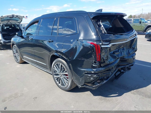 2023 CADILLAC XT6 1GYKPHRS5PZ172113 Photo 2