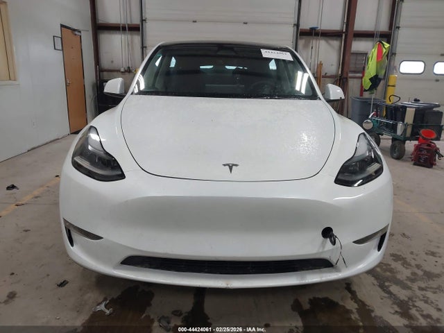 7SAYGDEE7RA281612 Tesla Model Y Long Range Dual Motor All-wheel Drive