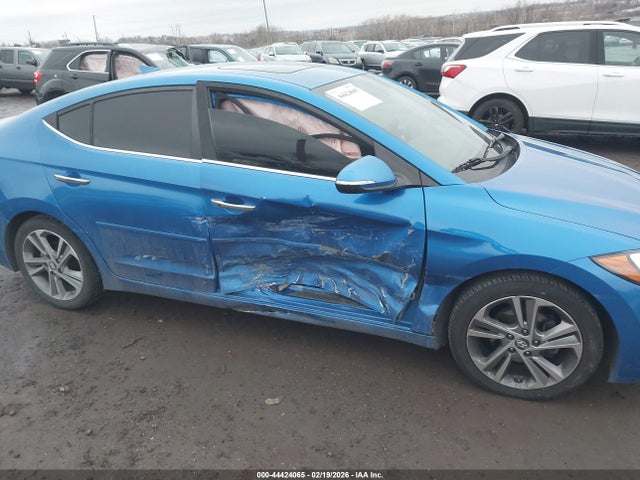 KMHD84LF1HU139359 Hyundai Elantra Limited