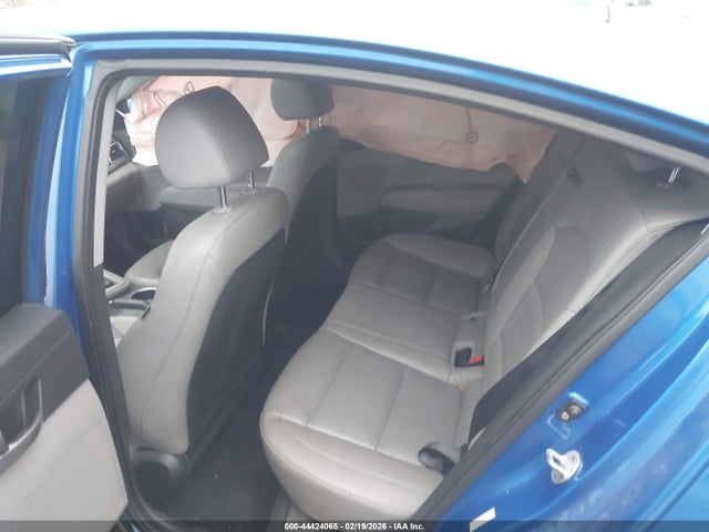 KMHD84LF1HU139359 Hyundai Elantra Limited