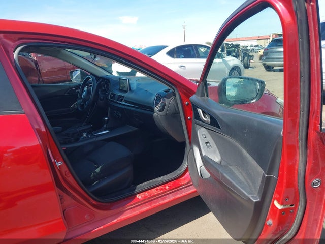 3MZBM1U79FM170497 Mazda Mazda3 I Sport