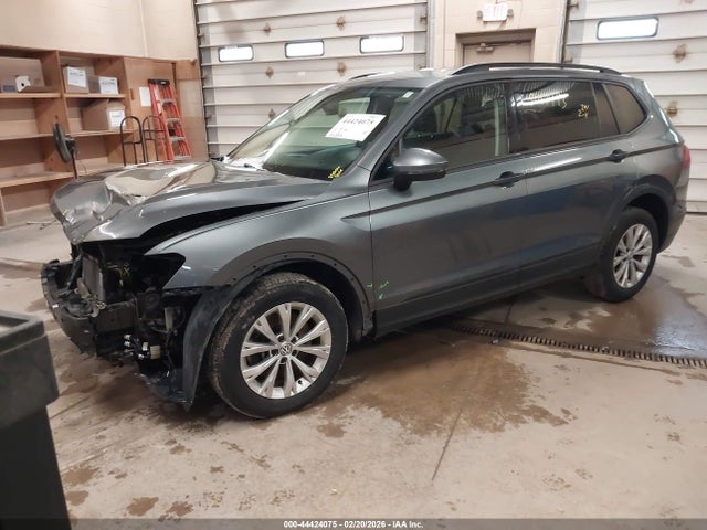 3VV0B7AX6JM016055 Volkswagen Tiguan 2.0t S