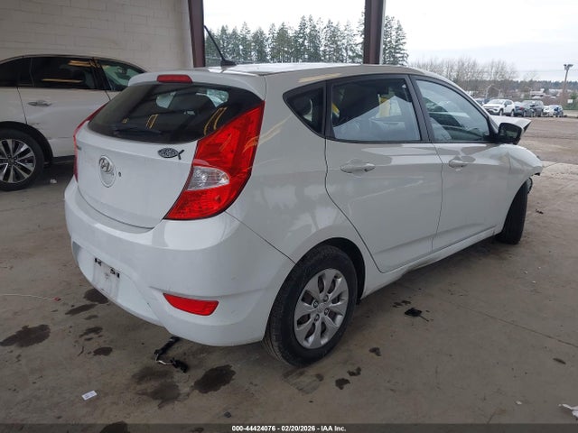 Hyundai ACCENT SE 2016 KMHCT5AE4GU241067 Image 4