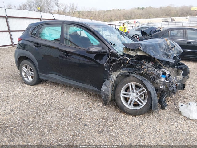 2021 HYUNDAI KONA KM8K12AA6MU749095