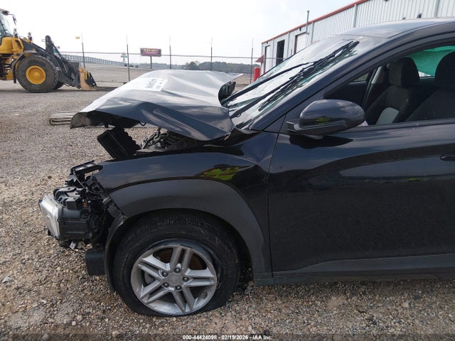 KM8K12AA6MU749095 Hyundai Kona Se