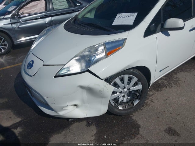 2015 NISSAN LEAF 1N4AZ0CPXFC315372 Photo 5
