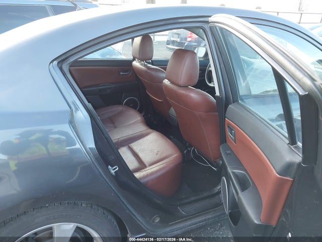 44424136 :رقم المزاد ، JM1BK323351264455 vin ، 2005 Mazda 3 S مزاد بيع