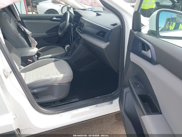 Продажа на аукционе авто 2023 Volkswagen Taos 1.5t Se, vin: 3VVSX7B29PM335651, номер лота: 44424158