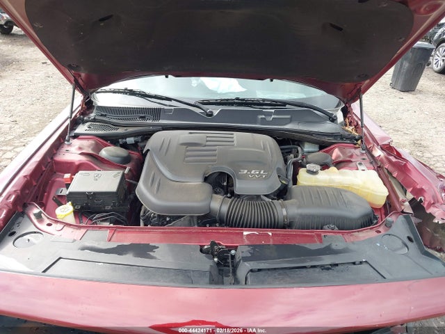 44424171 :رقم المزاد ، 2C3CDZAG0JH132789 vin ، 2018 Dodge Challenger Sxt مزاد بيع