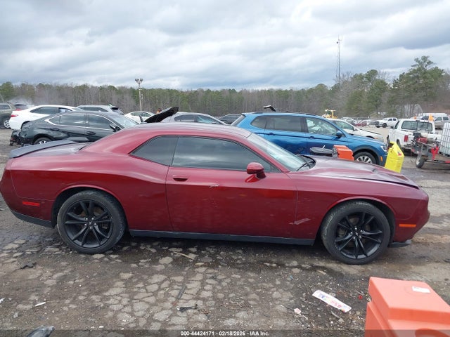 44424171 :رقم المزاد ، 2C3CDZAG0JH132789 vin ، 2018 Dodge Challenger Sxt مزاد بيع