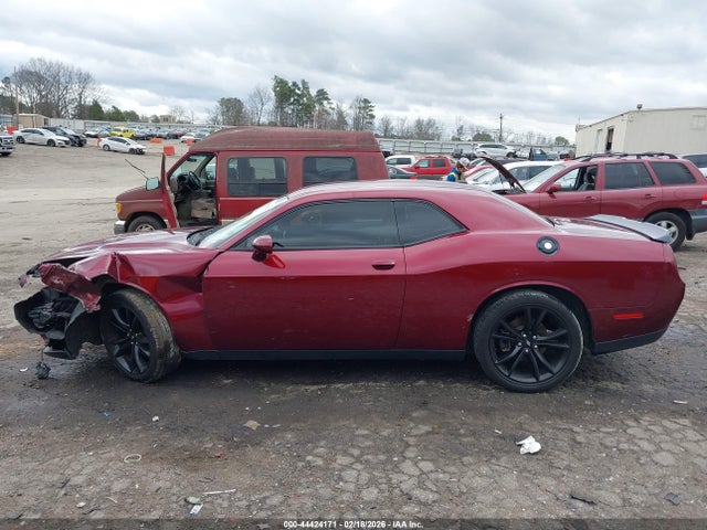 44424171 :رقم المزاد ، 2C3CDZAG0JH132789 vin ، 2018 Dodge Challenger Sxt مزاد بيع