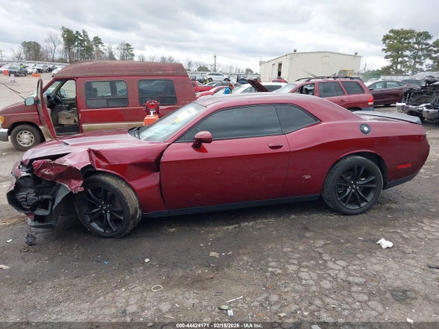 44424171 :رقم المزاد ، 2C3CDZAG0JH132789 vin ، 2018 Dodge Challenger Sxt مزاد بيع
