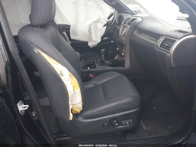 2020 Lexus Gx 460 Premium მანქანა იყიდება აუქციონზე, vin: JTJAM7BX3L5250395, აუქციონის ნომერი: 44424225