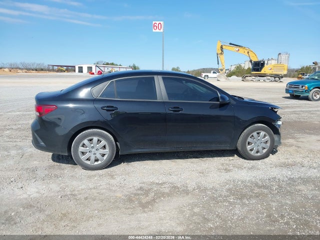 44424248 :رقم المزاد ، 3KPA24AD9NE455242 vin ، 2022 Kia Rio S مزاد بيع