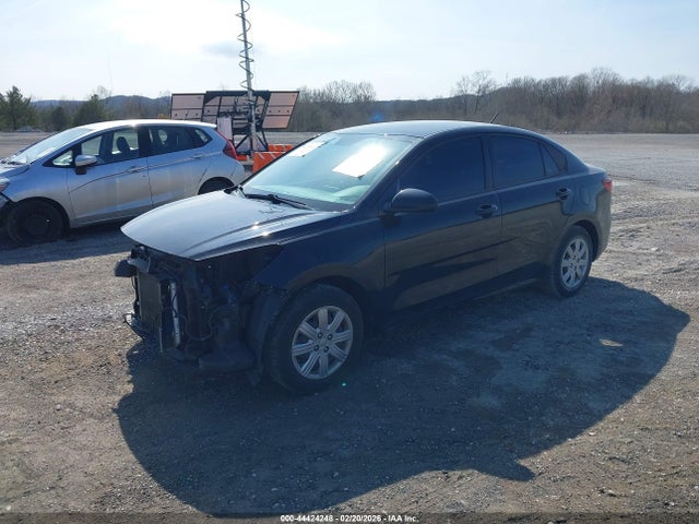 44424248 :رقم المزاد ، 3KPA24AD9NE455242 vin ، 2022 Kia Rio S مزاد بيع