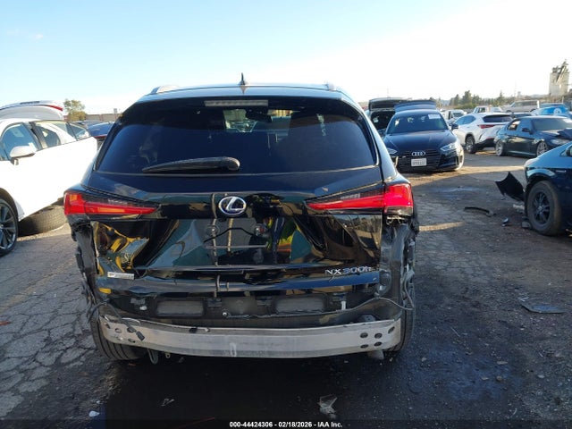 JTJSJRDZ8M2153008 Lexus Nx 300h F Sport Black Line