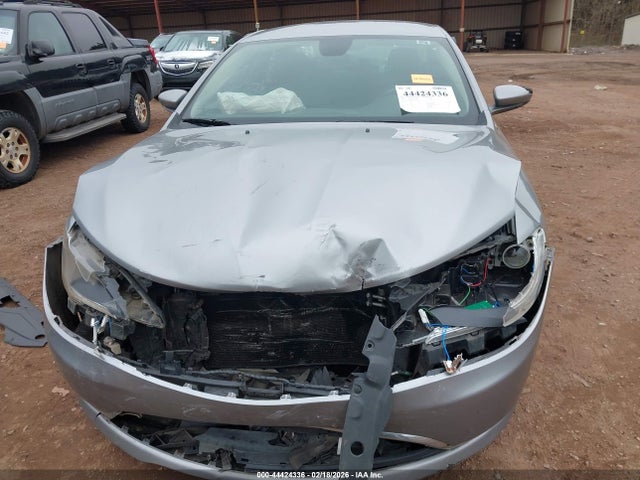 Aukcja sprzedaży 2015 Chrysler 200 Limited, vin: 1C3CCCAB5FN744795, numer aukcji: 44424336