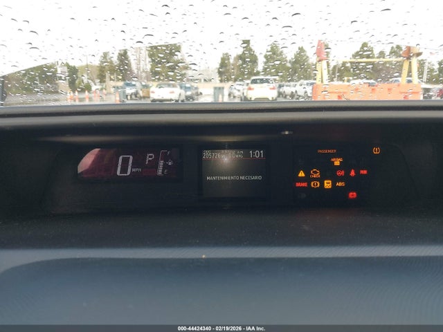 Toyota Prius C One 2016 JTDKDTB32G1134101 Image 7