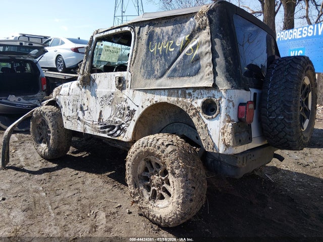 2001 JEEP WRANGLER 1J4FA29P21P374177 Photo 2