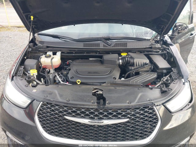 Продажа на аукционе авто 2022 Chrysler Pacifica Touring L, vin: 2C4RC1BG2NR198284, номер лота: 44424382
