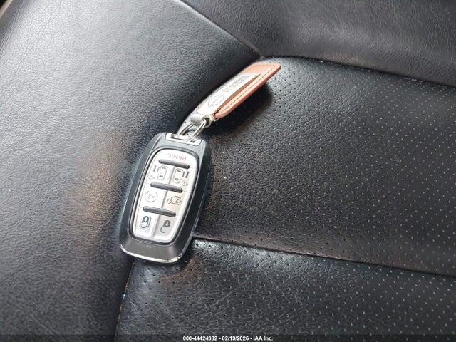 Продажа на аукционе авто 2022 Chrysler Pacifica Touring L, vin: 2C4RC1BG2NR198284, номер лота: 44424382
