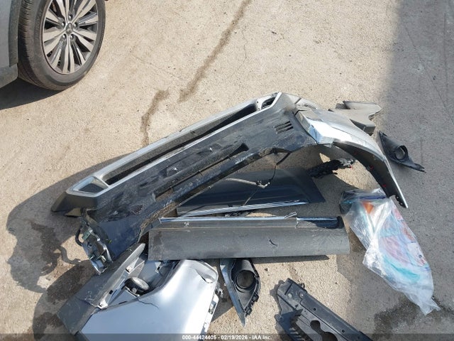 Продаж на аукціоні авто 2020 Mitsubishi Outlander Sel 2.4 S-awc, vin: JA4AZ3A31LZ020899, номер лоту: 44424405
