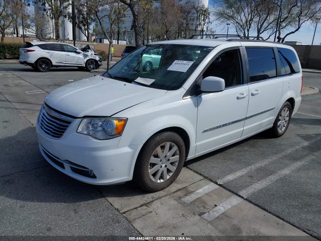 2C4RC1BG6GR214313 Chrysler Town &amp; Country Touring