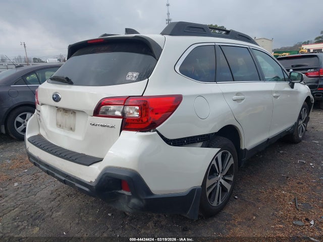 Auction sale of the 2018 Subaru Outback 2.5i Limited, vin: 4S4BSANC0J3269798, lot number: 44424424