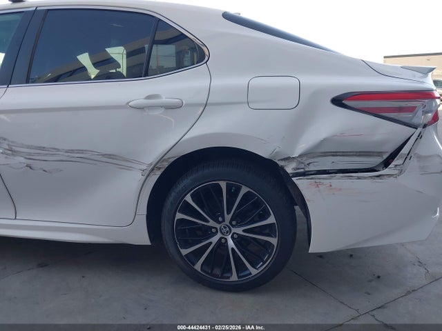 4T1B11HK7KU685106 Toyota CAMRY SE