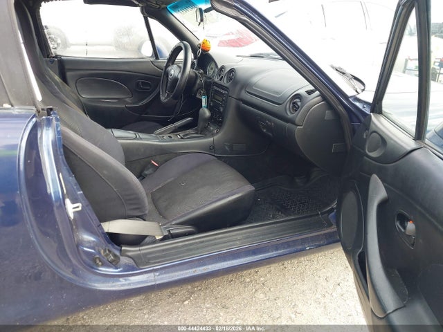 44424433 :رقم المزاد ، JM1NB353920227047 vin ، 2002 Mazda Mx-5 Miata Cloth/ls/se مزاد بيع