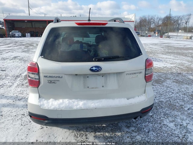 Subaru Forester 2.5i Premium 2015 JF2SJADC2FH496351 Image 16