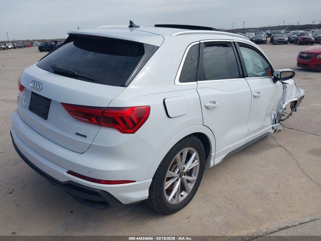 2023 AUDI Q3 WA1DECF3XP1121963 Photo 3