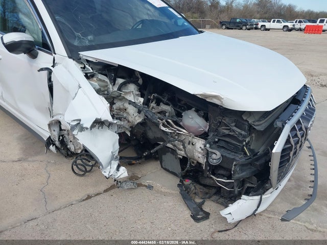 2023 AUDI Q3 WA1DECF3XP1121963 Photo 5