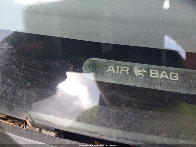 2002 FORD ESCAPE 1FMYU04172KC27425 Photo 8