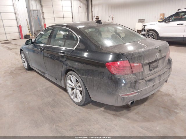 2016 BMW 535I WBA5B3C50GG252774 Photo 2