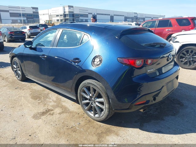 2022 MAZDA MAZDA3 JM1BPALL0N1516103 Photo 2