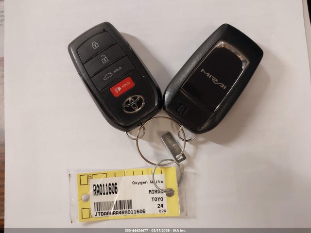 2024 TOYOTA MIRAI JTDAAAAA4RA011606 Photo 10