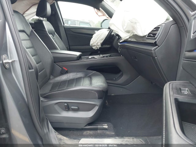 Продаж на аукціоні авто 2024 Volkswagen Atlas Cross Sport 2.0t Sel R-line, vin: 1V2AE2CA2RC233135, номер лоту: 44424483