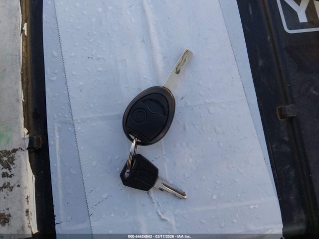 2003 MINI COOPER S WMWRE33443TD67219 Photo 10