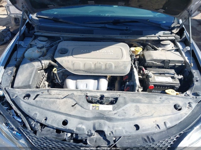 Продажа на аукционе авто 2016 Chrysler 200 S, vin: 1C3CCCBB6GN116602, номер лота: 44424545