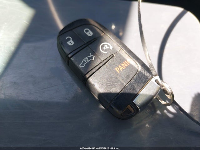 Продажа на аукционе авто 2016 Chrysler 200 S, vin: 1C3CCCBB6GN116602, номер лота: 44424545