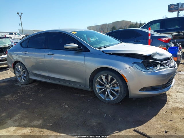 Продажа на аукционе авто 2016 Chrysler 200 S, vin: 1C3CCCBB6GN116602, номер лота: 44424545