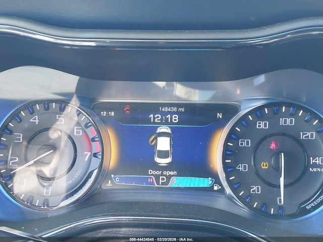 Продажа на аукционе авто 2016 Chrysler 200 S, vin: 1C3CCCBB6GN116602, номер лота: 44424545