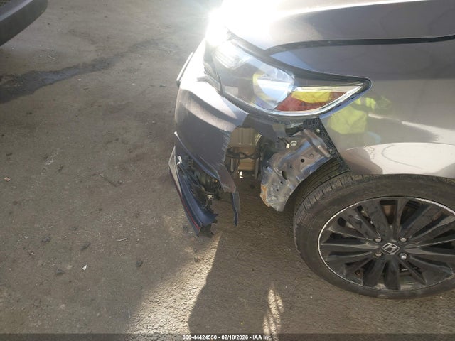 3HGGK5H68JM713212 Honda Fit Sport