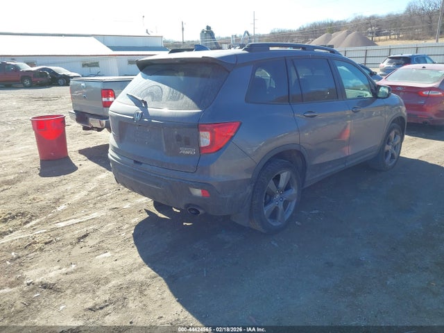 2019 HONDA PASSPORT 5FNYF8H92KB001173 Photo 3