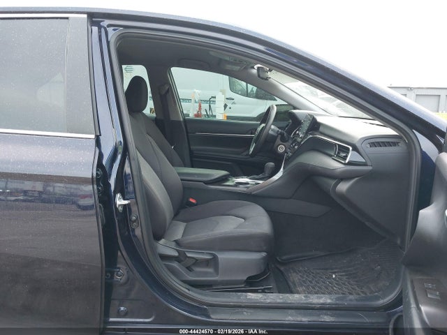 4T1C11BK7MU027818 Toyota Camry Le Awd