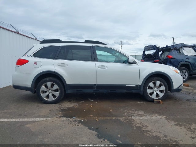 Продаж на аукціоні авто 2010 Subaru Outback 2.5i Premium, vin: 4S4BRBGC9A3326269, номер лоту: 44424575